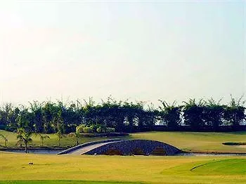 Resort Lemon Tree Hotel, Tarudhan Valley, Manesar Gurgaon